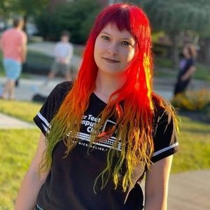 Meet your Posher, Ashley